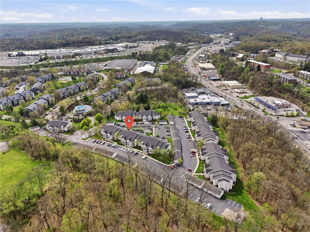 1006 Lenox Oval