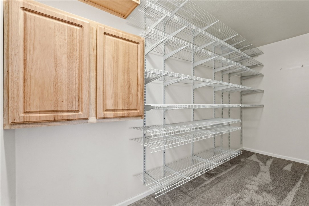 1006 Lenox Oval
