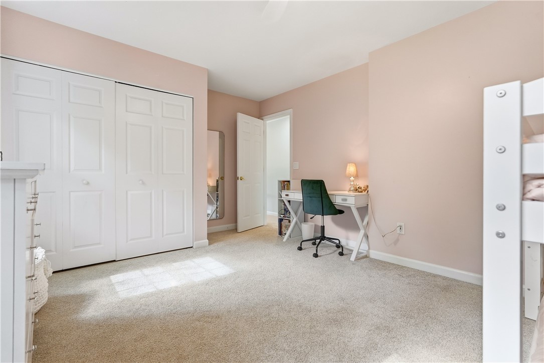 821 Arbordale Lane