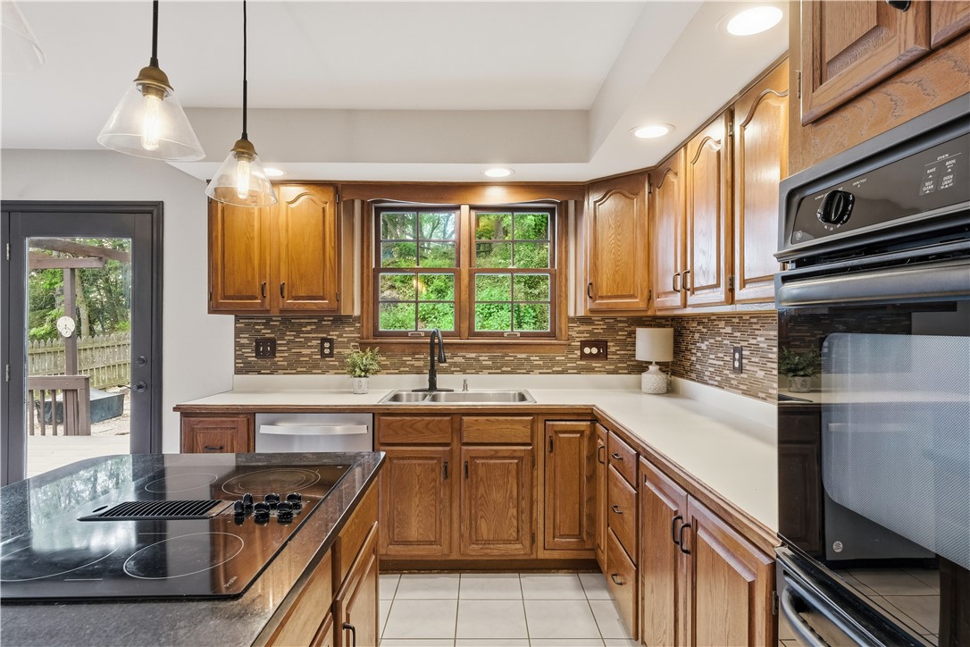 2450 Dogwood Drive