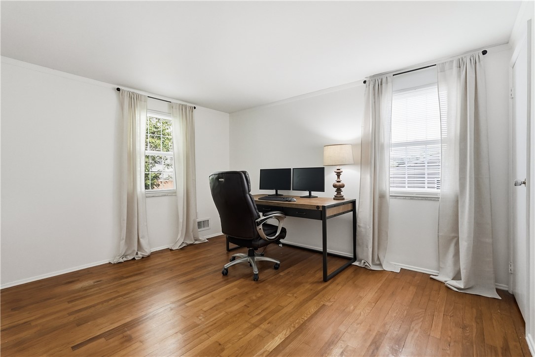 737 Wyngold Drive