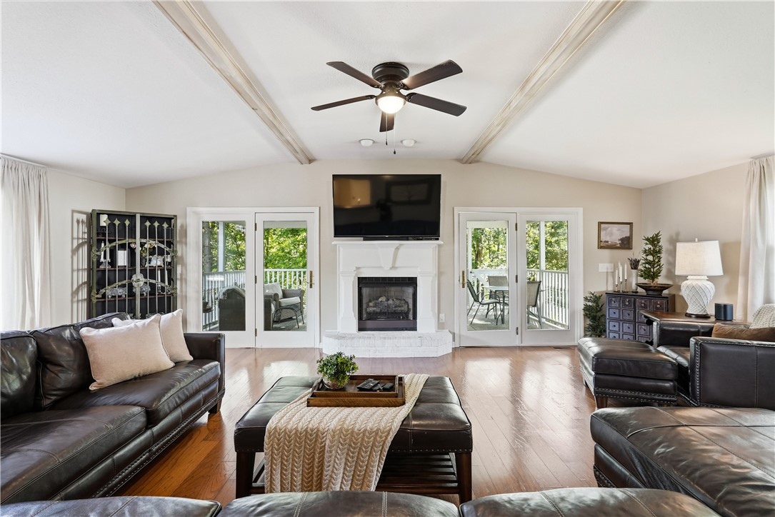737 Wyngold Drive