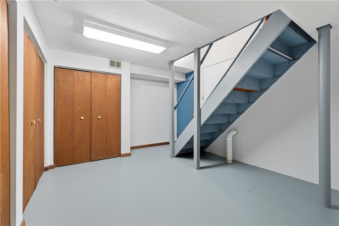 737 Wyngold Drive