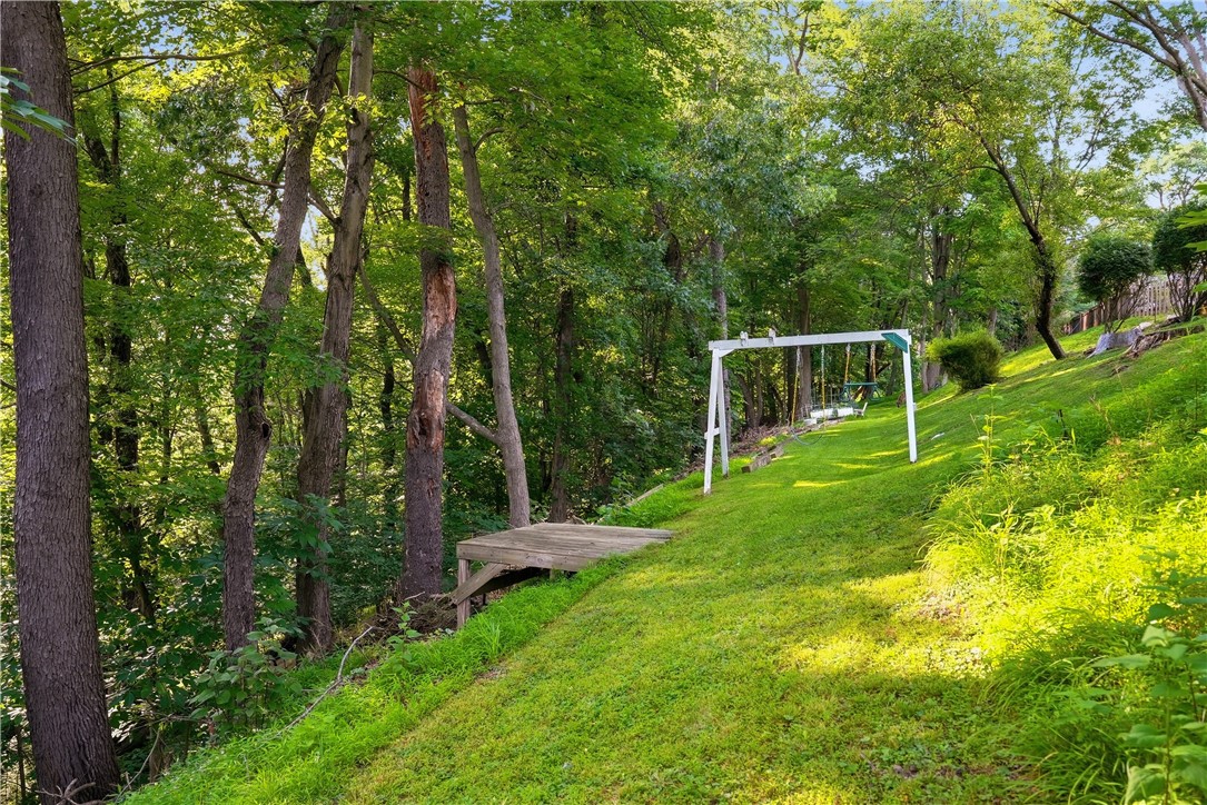 737 Wyngold Drive