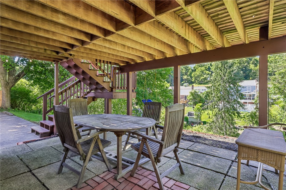 1021 Balmoral DRIVE
