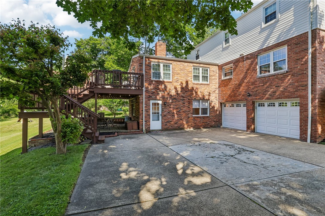 1021 Balmoral DRIVE