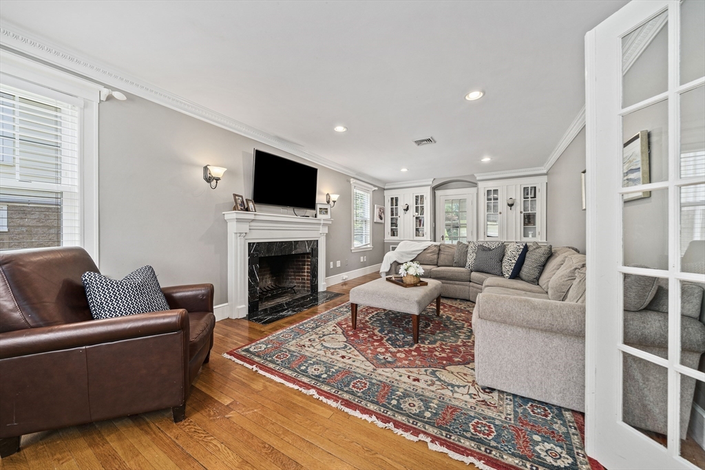 31 Summit Ave