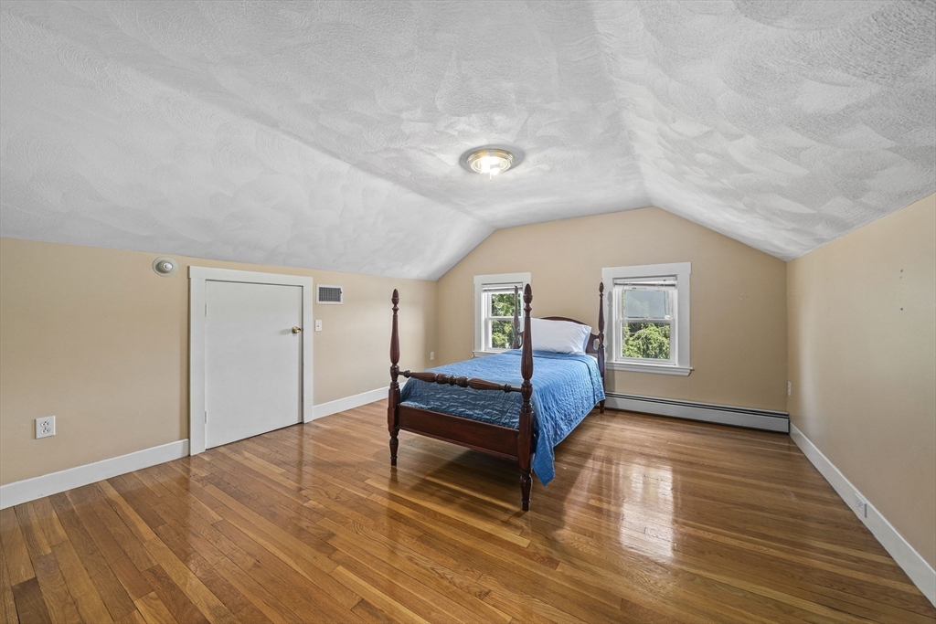 31 Summit Ave
