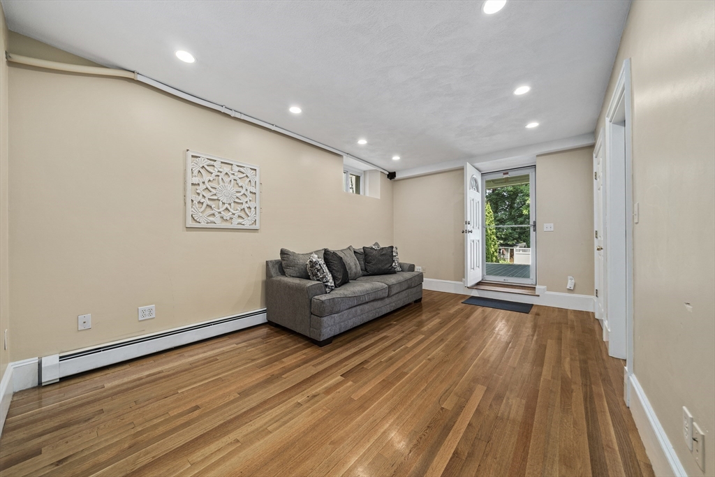 31 Summit Ave