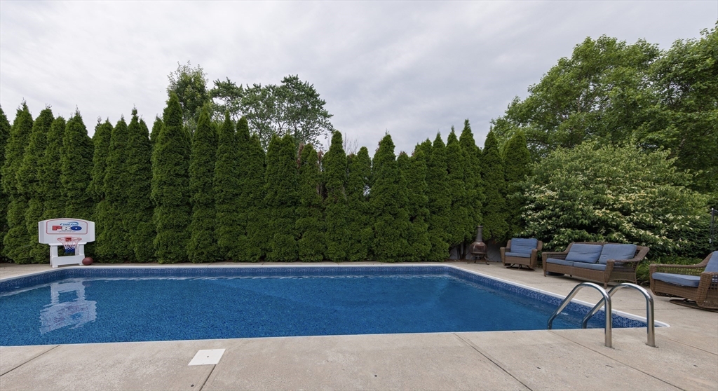 147 Sassamon Ave