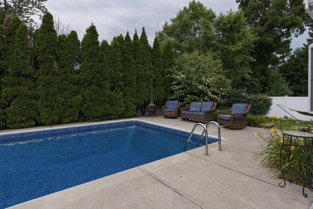 147 Sassamon Ave