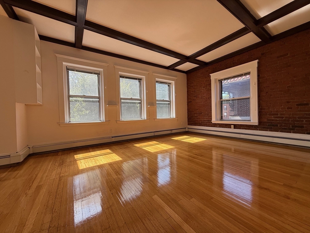 19 South St. # 11