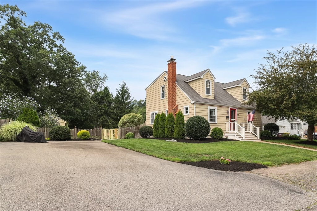 59 Elmer Rd