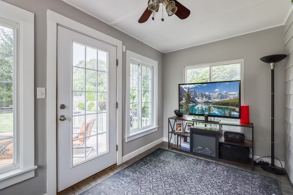59 Elmer Rd
