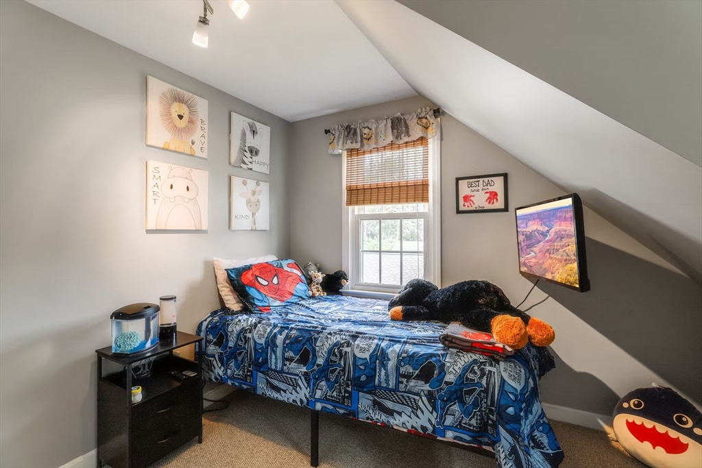 59 Elmer Rd