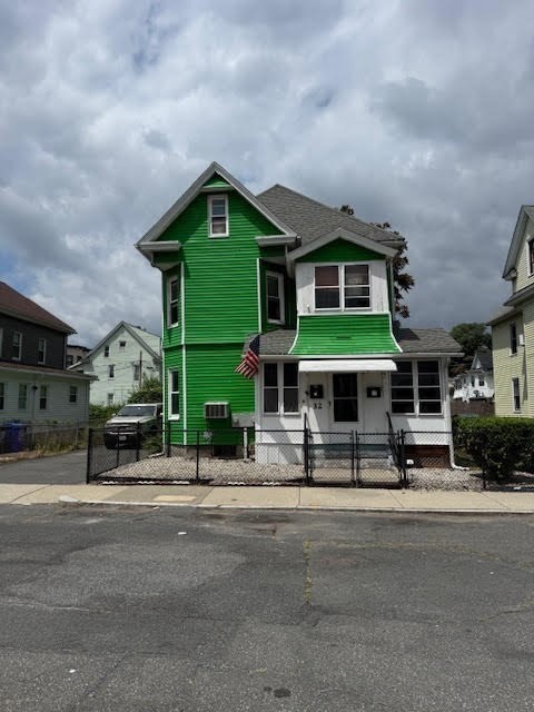 32 Wendell Pl