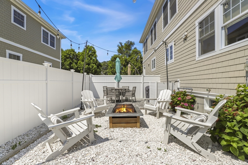 103 Bay View Ave # 103