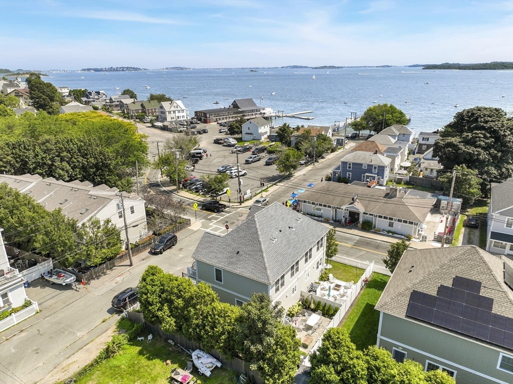103 Bay View Ave # 103