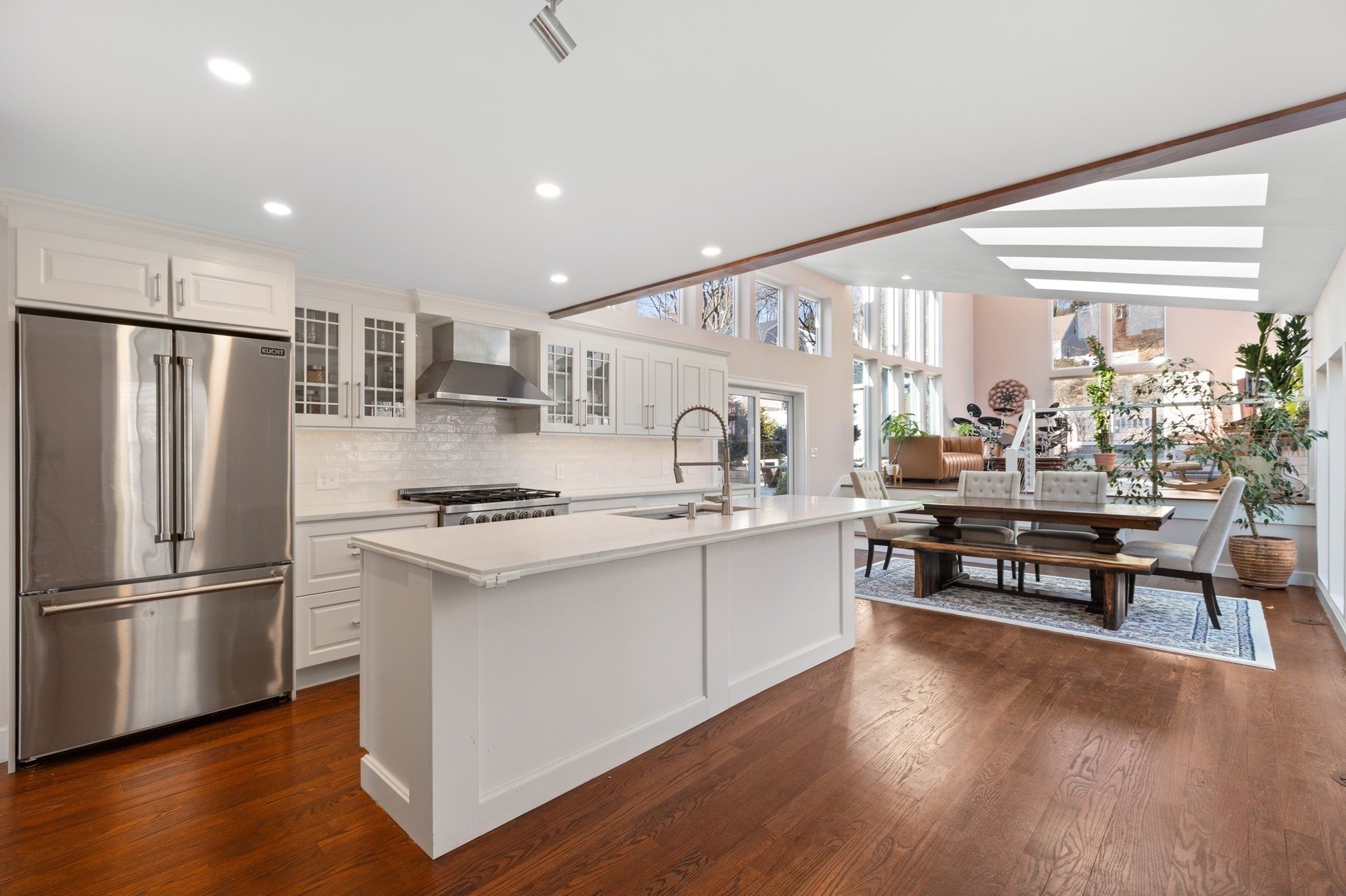 27 Broad Cove Rd