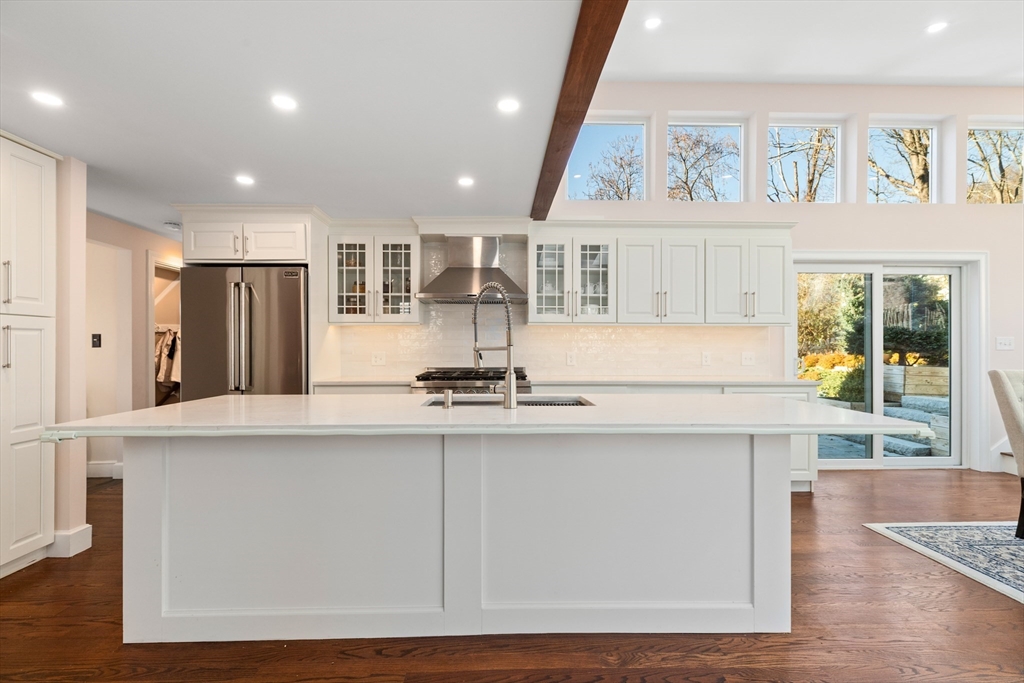 27 Broad Cove Rd