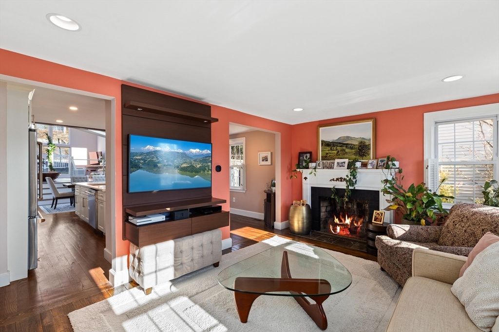 27 Broad Cove Rd