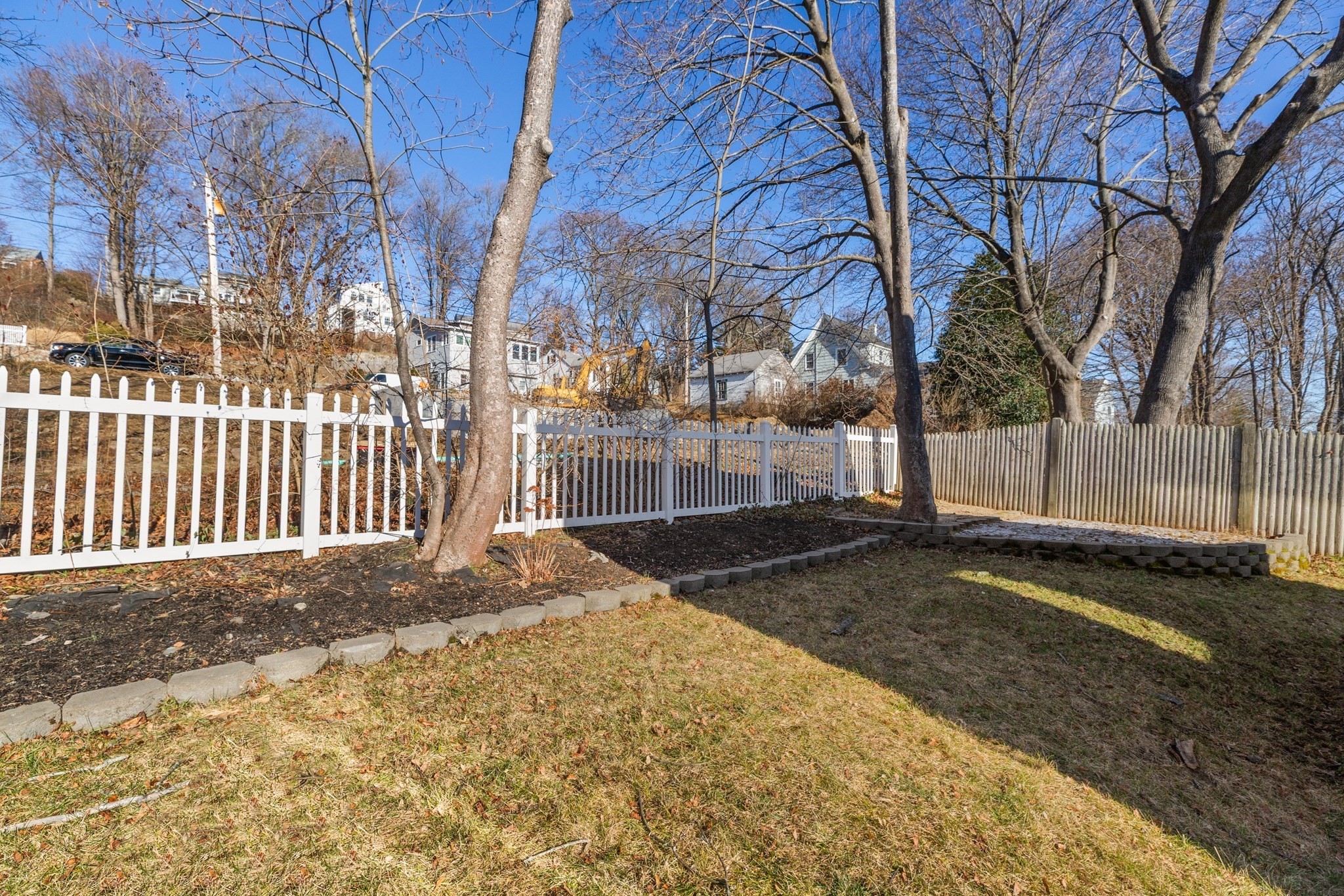 27 Broad Cove Rd
