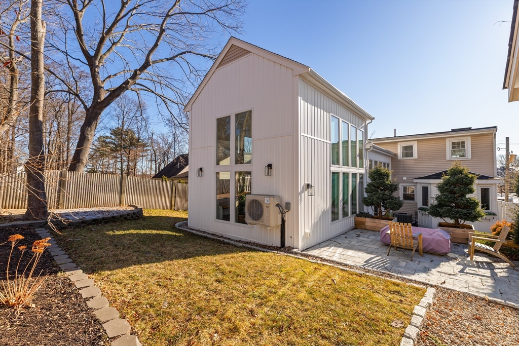 27 Broad Cove Rd
