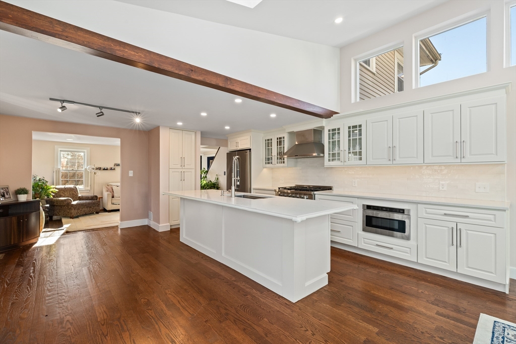 27 Broad Cove Rd