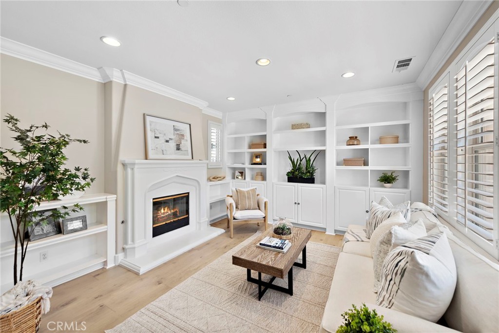 12 Calliandra Street