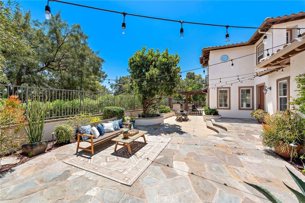 12 Calliandra Street