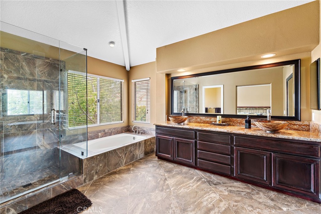 1404 Avenida Tranquila