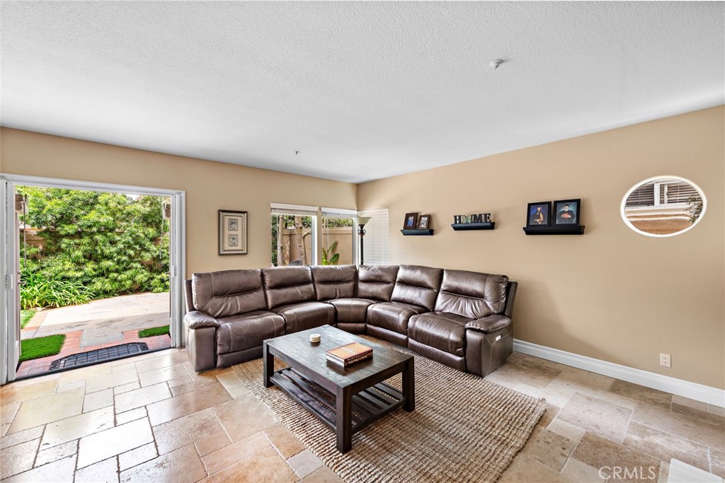 1404 Avenida Tranquila