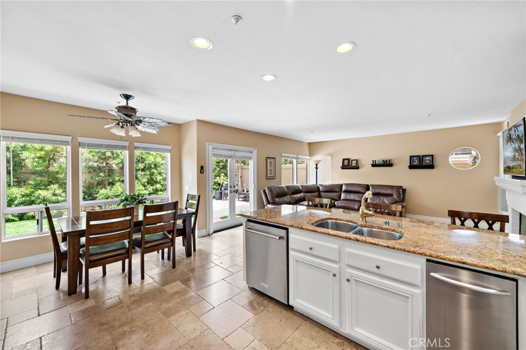 1404 Avenida Tranquila