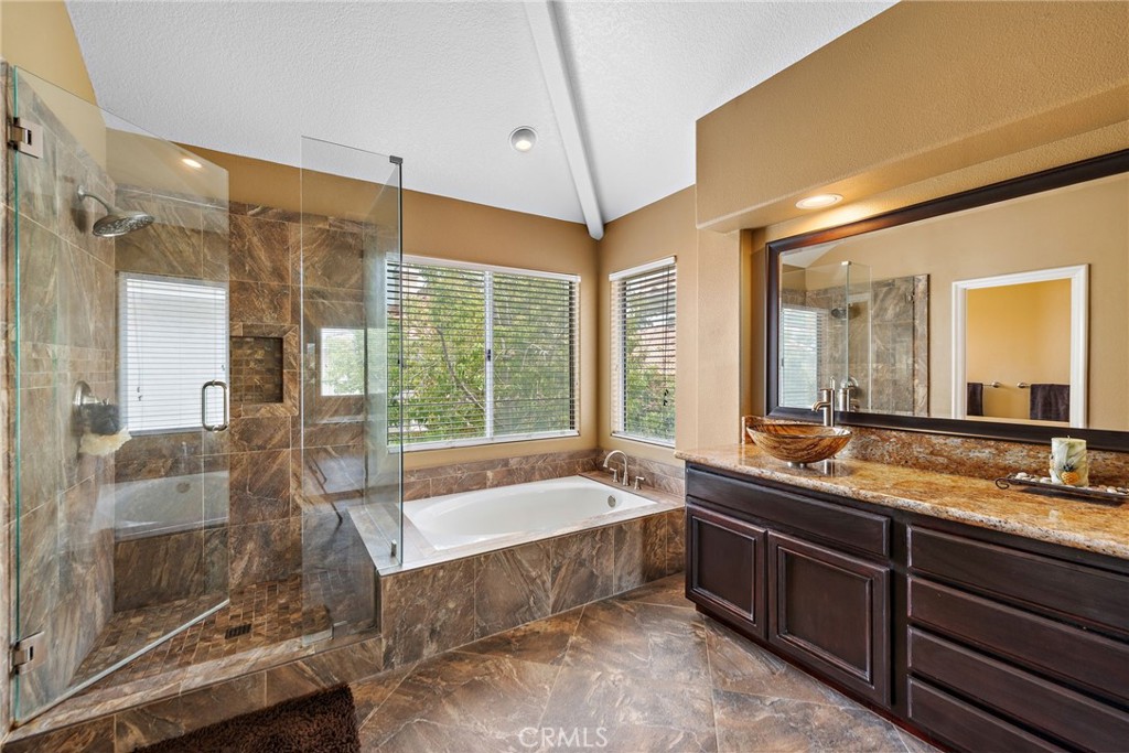 1404 Avenida Tranquila