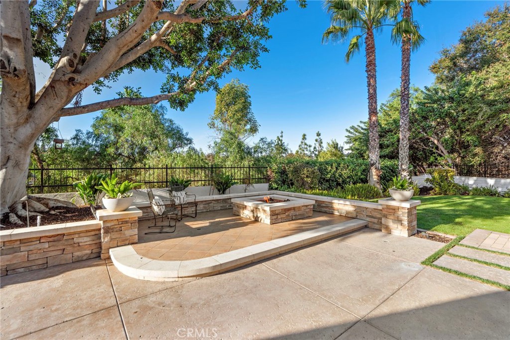 26251 La Morada Circle