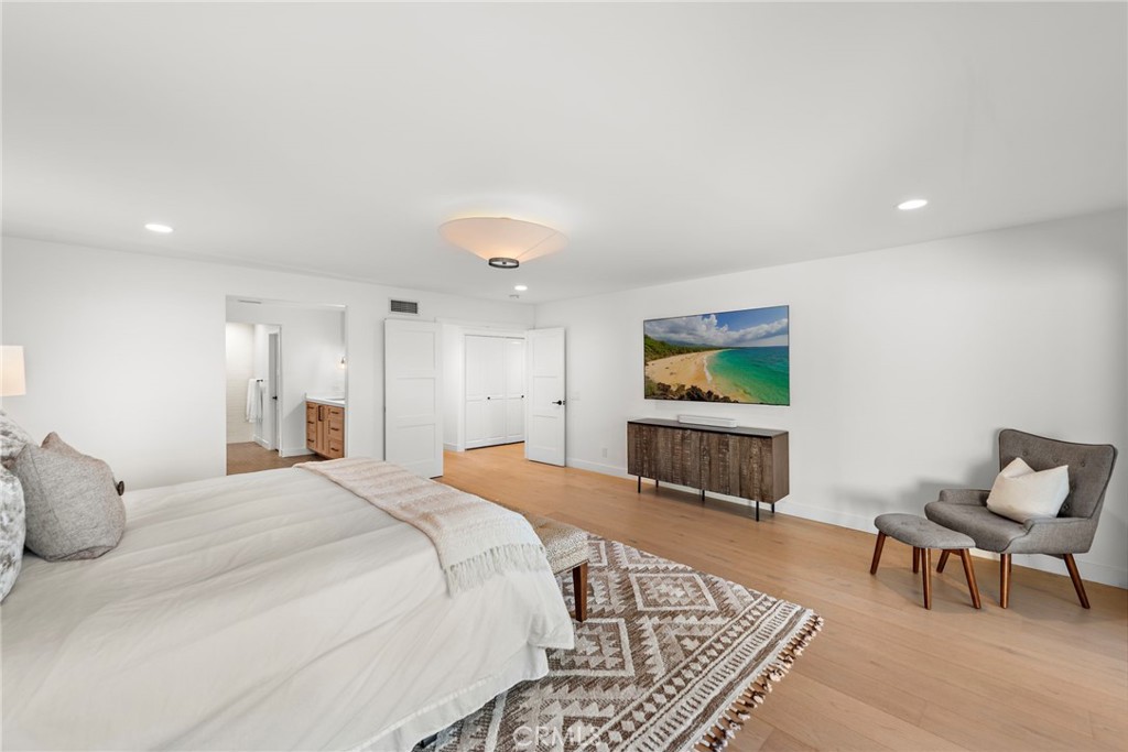 26251 La Morada Circle