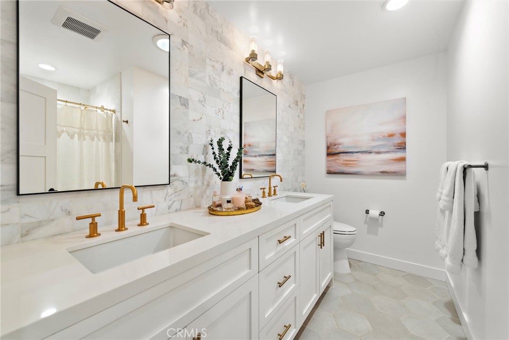 26251 La Morada Circle