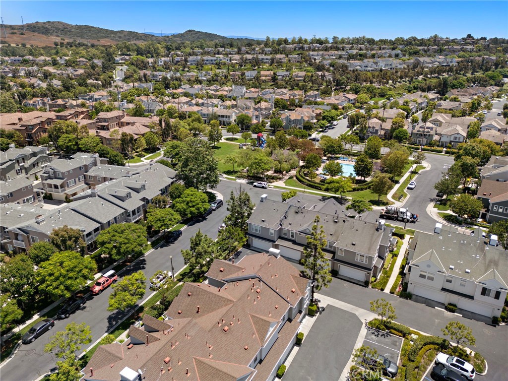 15 Strawflower Street