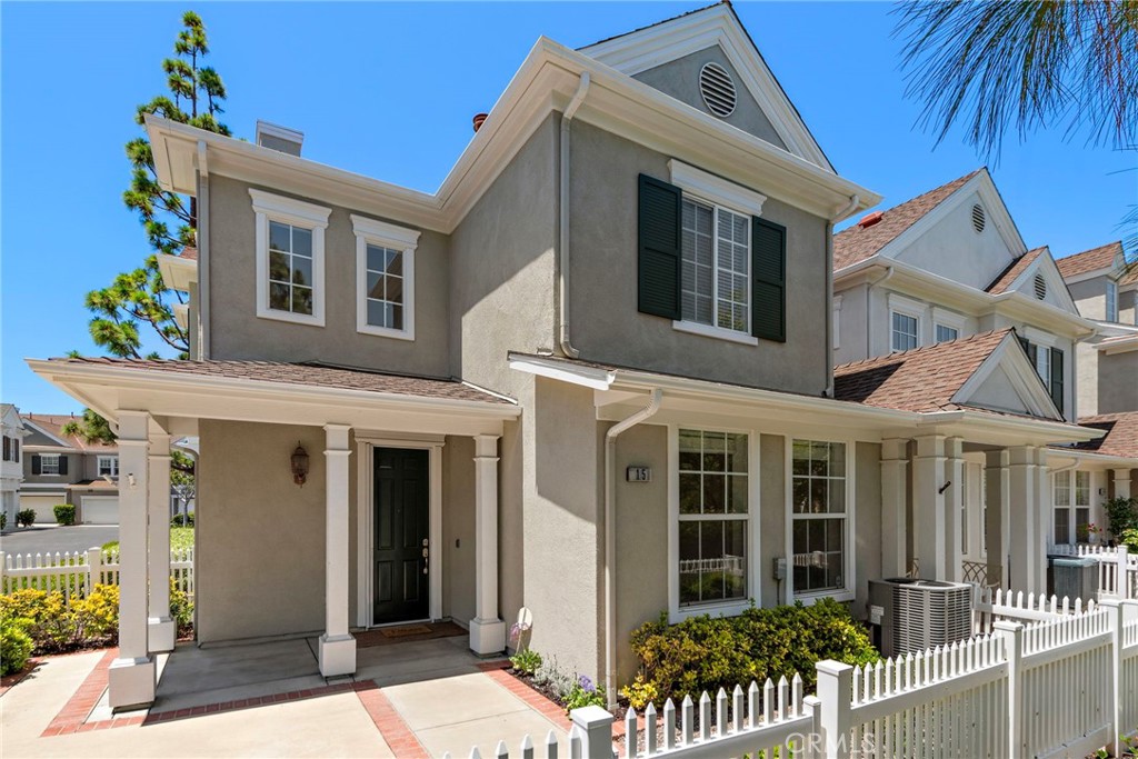 15 Strawflower Street