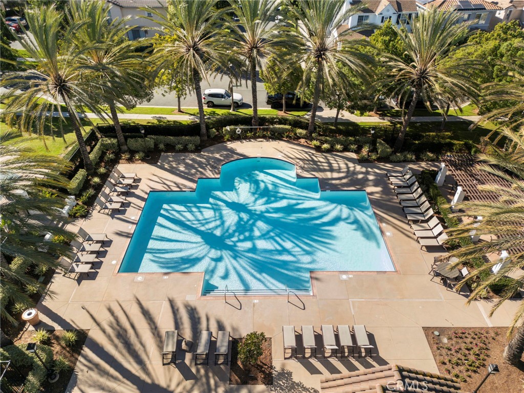 1 Trumpet Vine Street