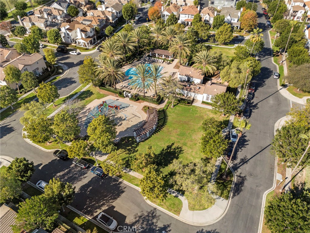 1 Trumpet Vine Street