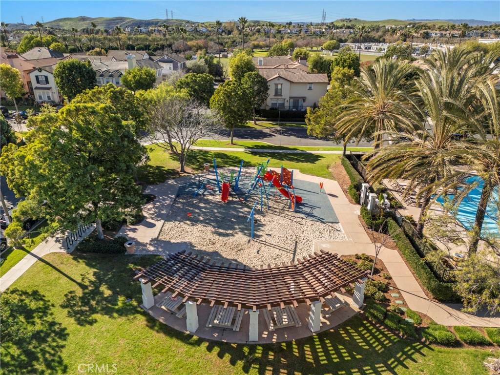 1 Trumpet Vine Street