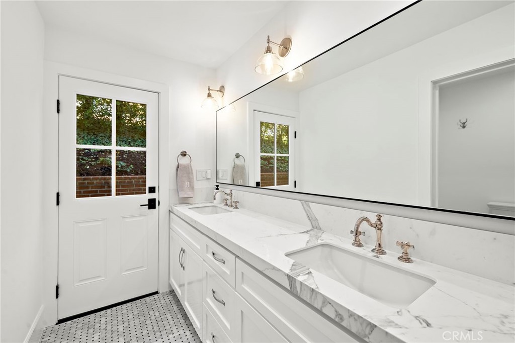 30822 30822 Steeplechase