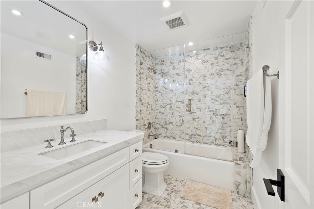 30822 30822 Steeplechase