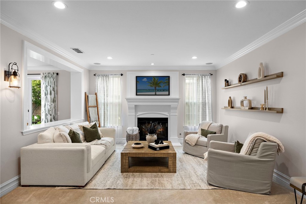 33 Christopher Street