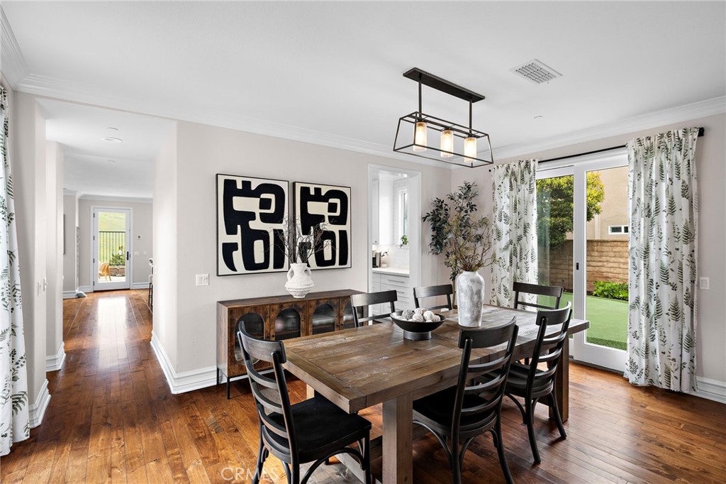 33 Christopher Street