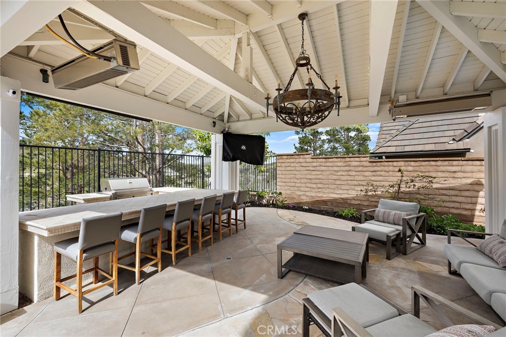 33 Christopher Street