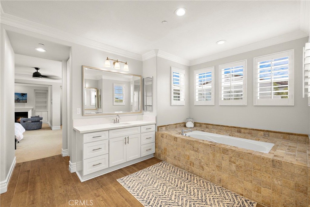 33 Christopher Street