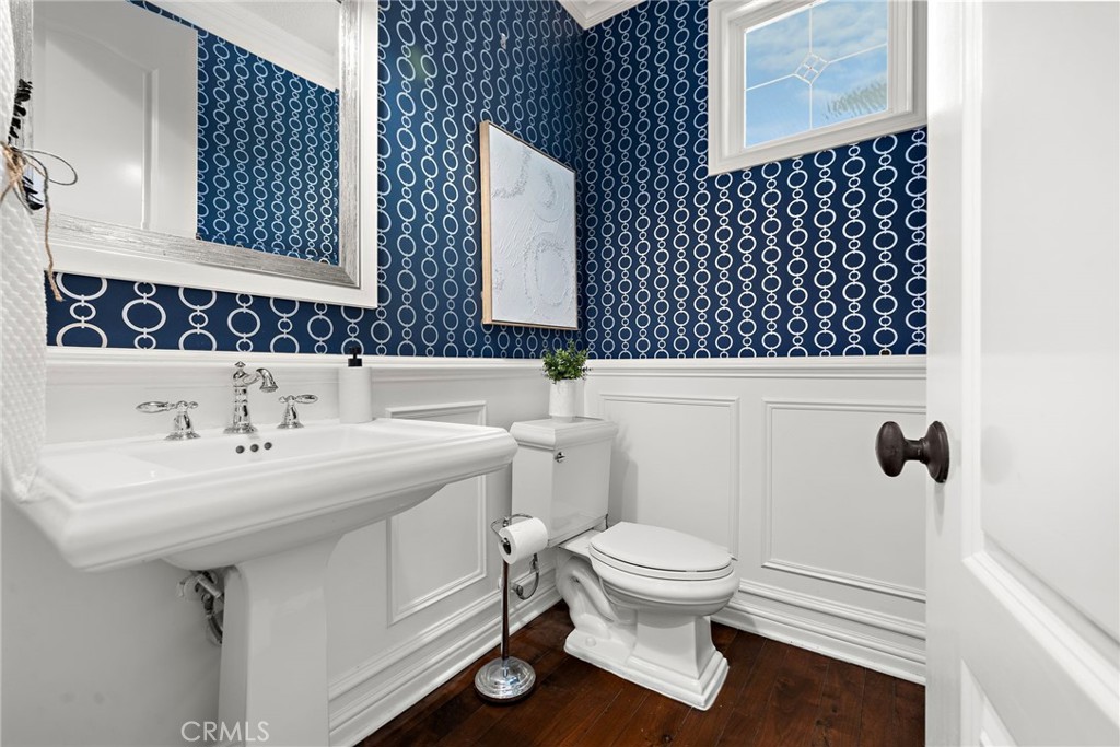 33 Christopher Street