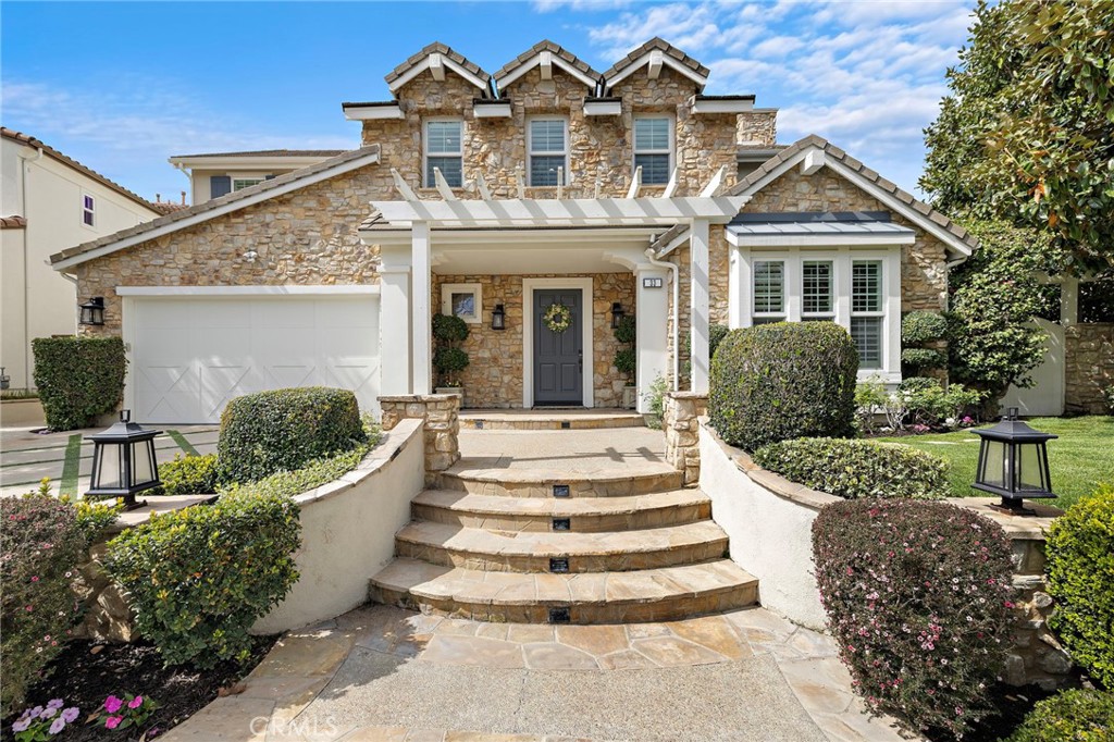 33 Christopher Street